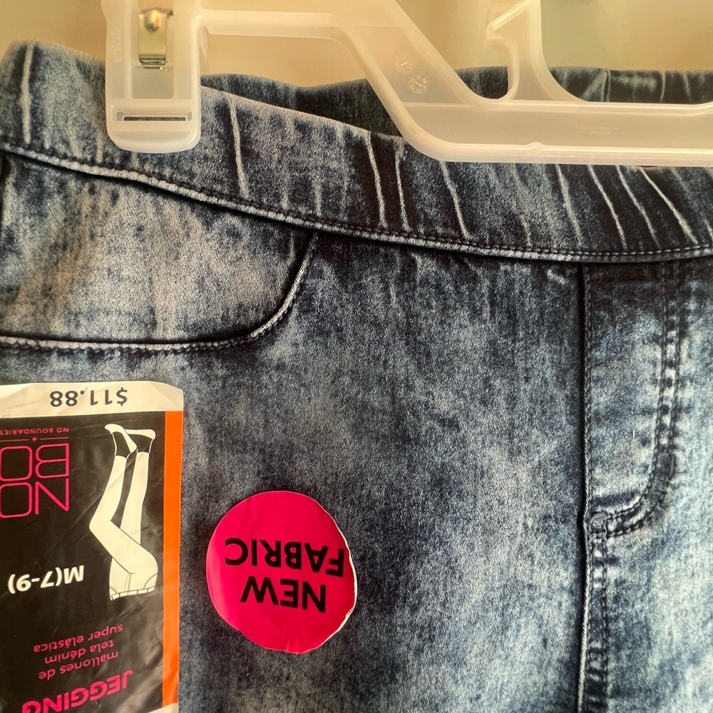 Women’s Juniors No Boundaries Jean Leggings/ Jeggings Medium